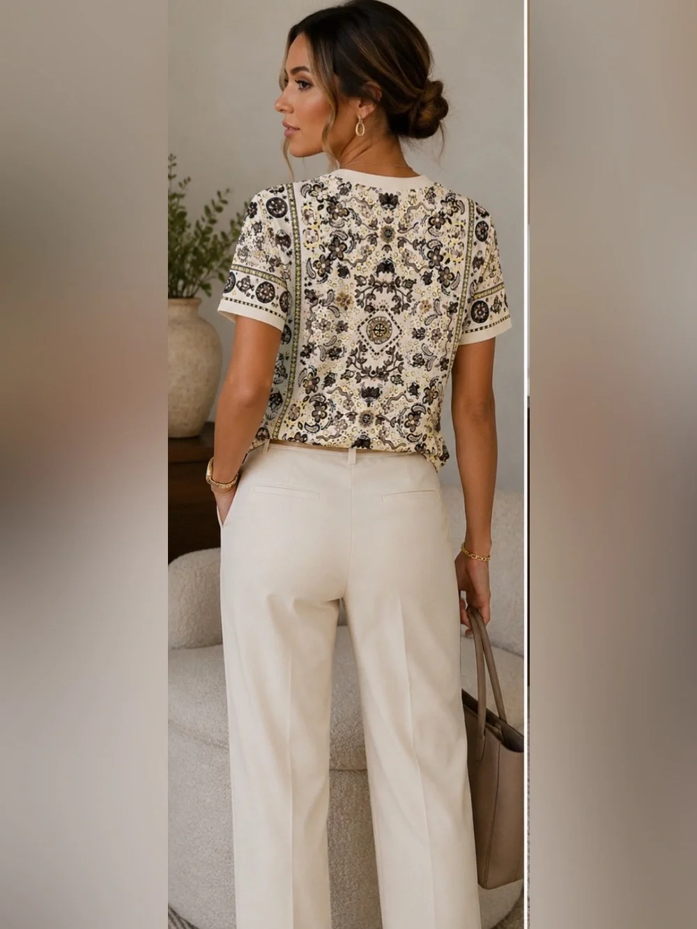 Tory Burch Pisces Cream Bandana-Print Short Sleeve Tee . M